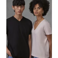 B and C #E150 V T-Shirt TU008 Black L