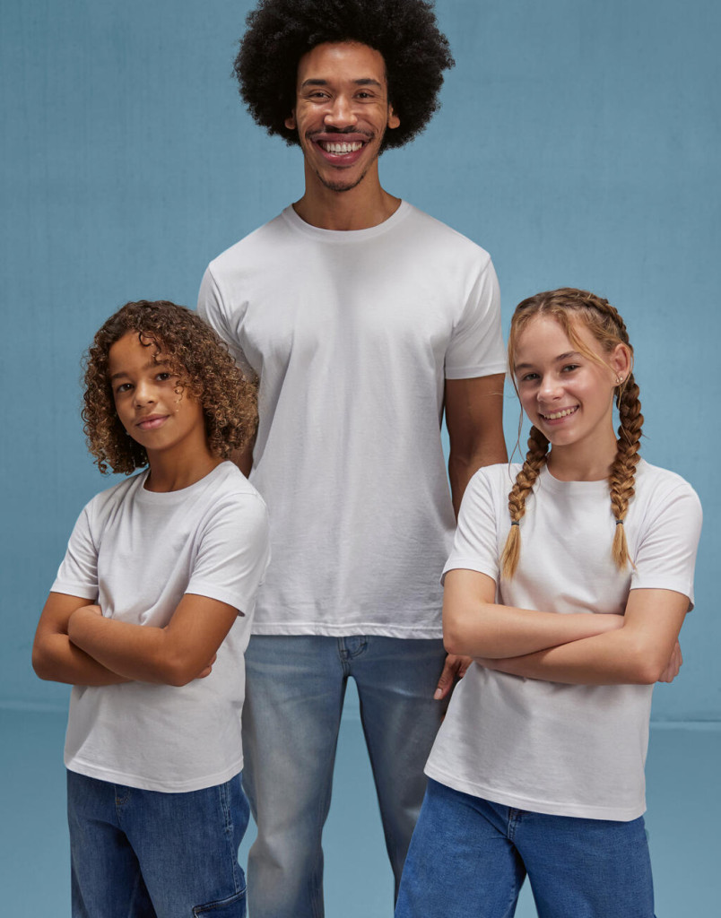 B and C #E190 T-Shirt /kids TK002 White 12/13 (152/164)