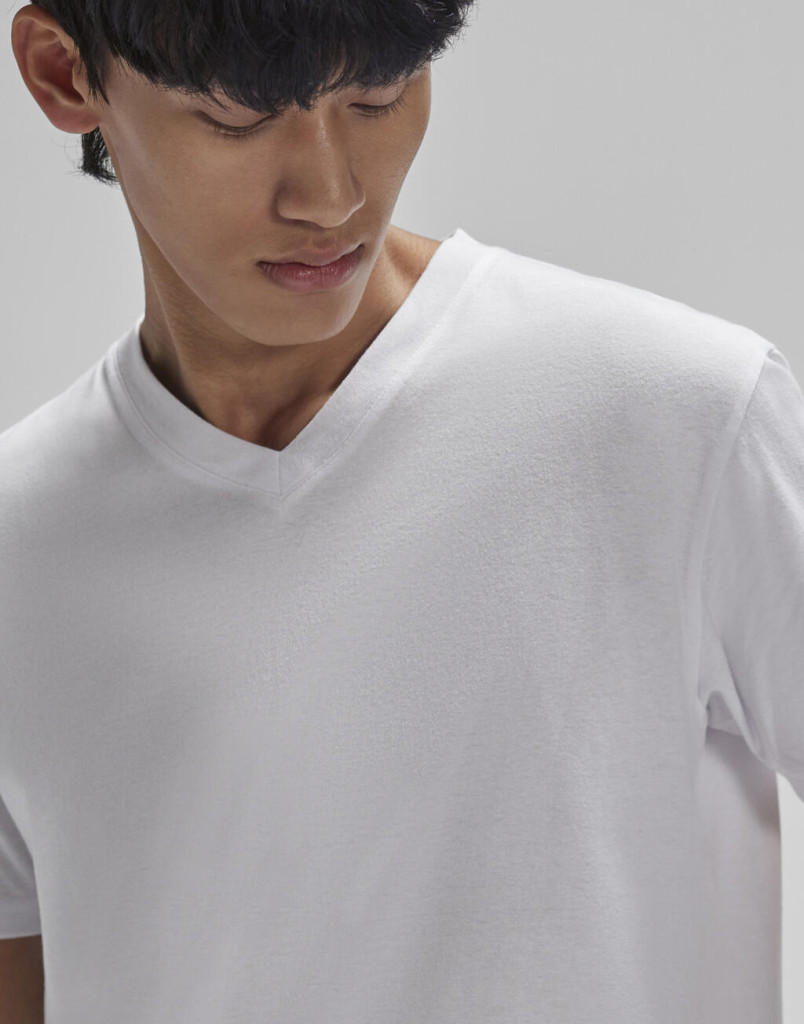B and C #E150 V T-Shirt TU008 Soft Rose L